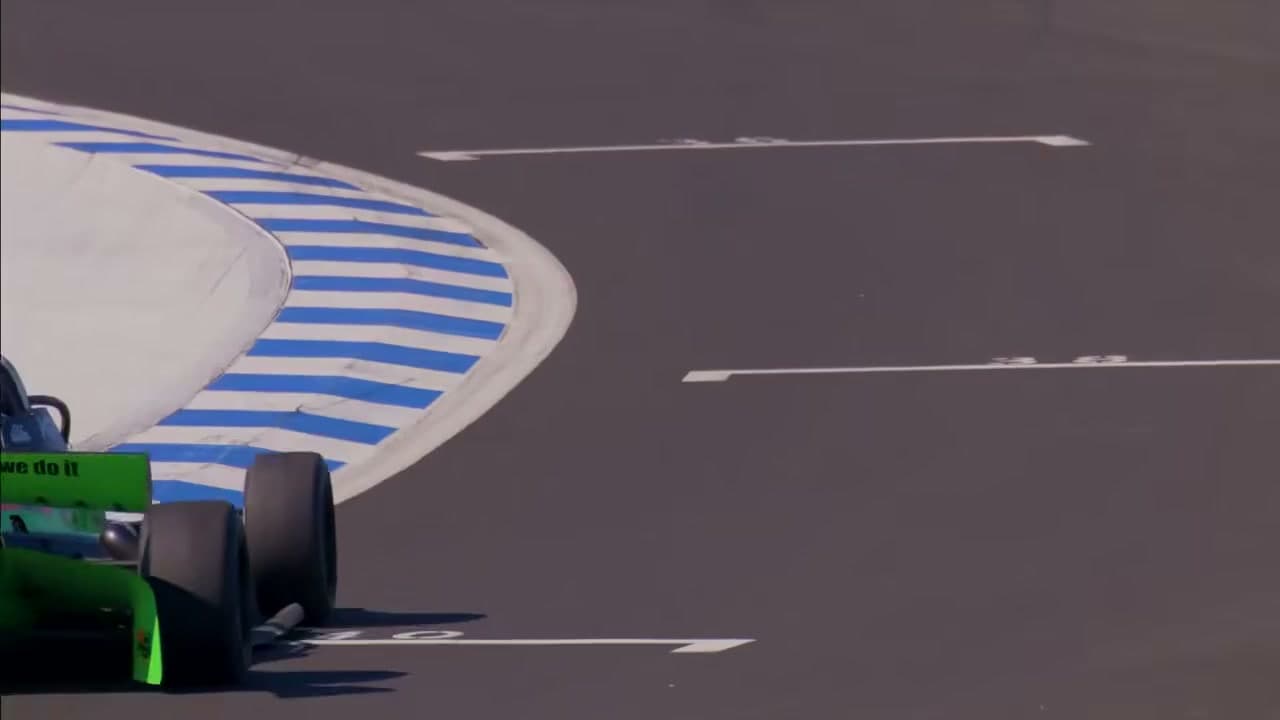 X1 pack racing — leading through the corner